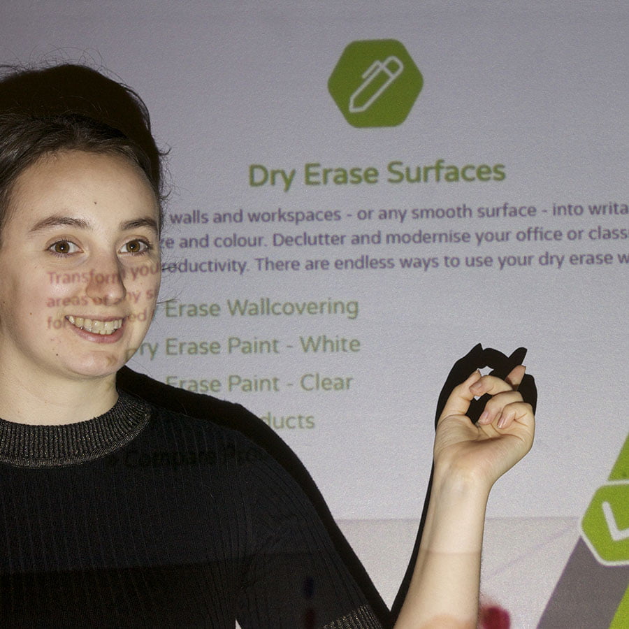 Pintura Transparente para Proyector - Image 3